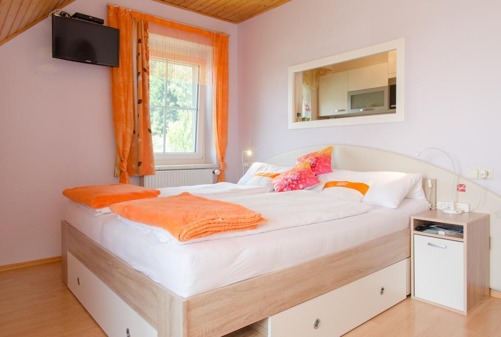 Privatzimmer Haus Gschweitl Semriach Buitenkant foto
